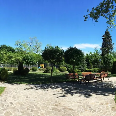 Apartament Garden View *