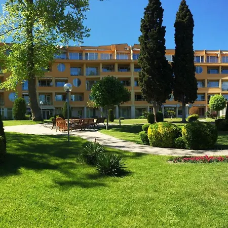 Garden View דירה וארנה