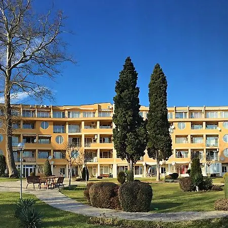 Garden View דירה וארנה